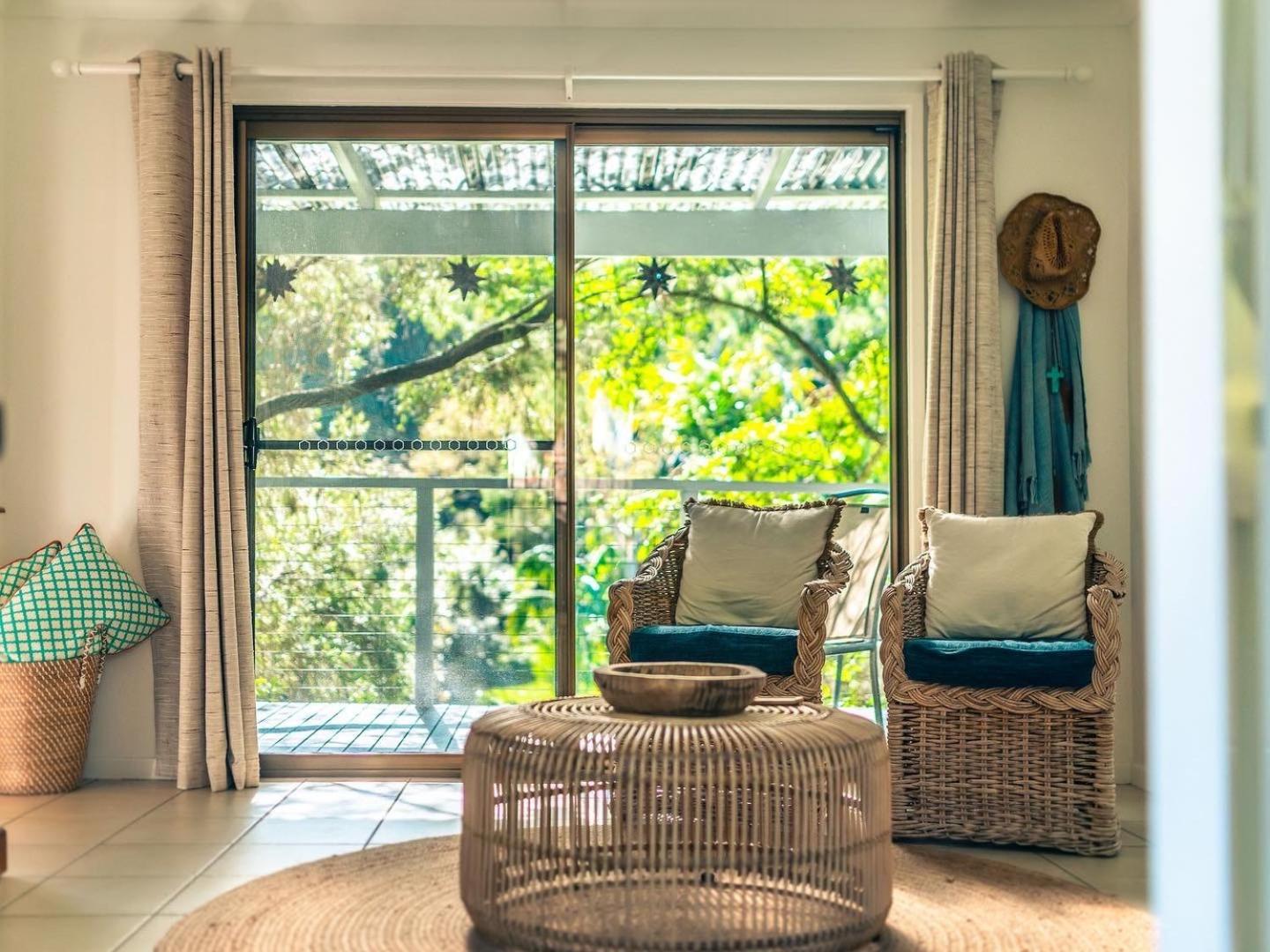 Sensom Boutique Bed And Breakfast Sapphire Beach Exterior photo